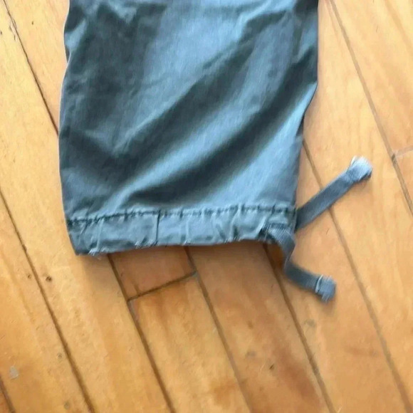 American  eagle cargo pants - Picture 12 of 12